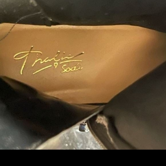 NWB Leather Boots size 6W - Picture 11 of 13